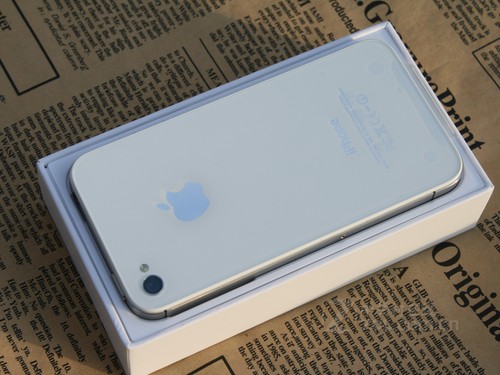 谁能不心动 镇江苹果专卖行货iPhone 4S价触底