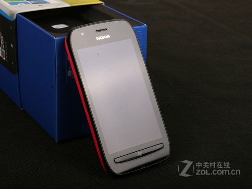 价格非常实惠 诺基亚Lumia 710好礼促销