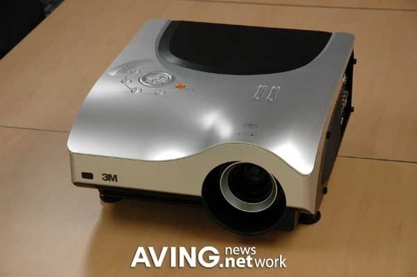 ���ͻ�������˫��ͶӰ3M PD80X����ͼƬ����,ͼ1-ZOL�йش����ߵ�1��