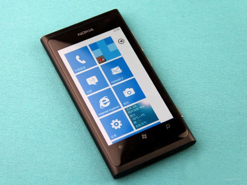 ��ɫ�����ָ� ŵ����Lumia 800����