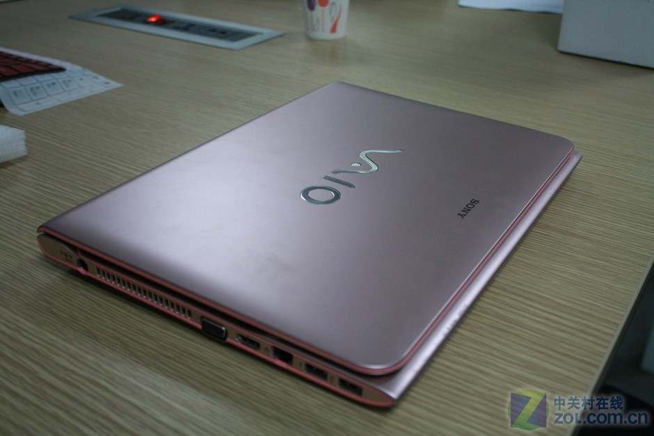 女生最爱 索尼vaio e系列淡粉色版开箱-笔记本