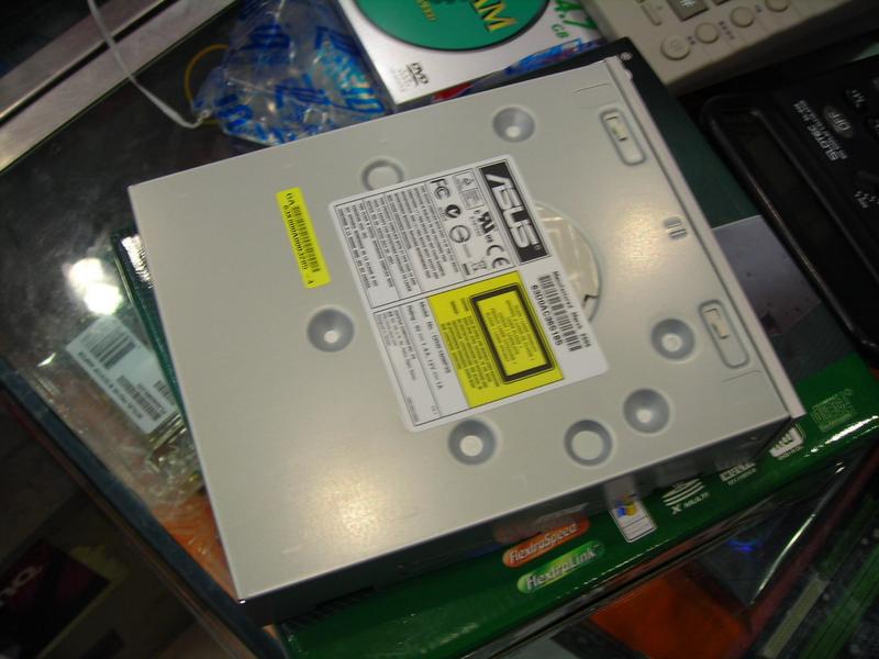 ��˶��ASUS��DRW-1608P3SͼƬ���� ��12�� -ZOL�йش����ߵ�12��