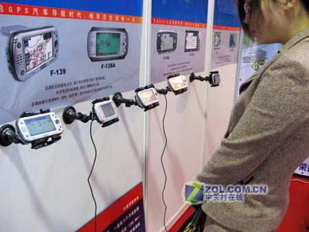 ���س����� ���Ͷ���GPS��ҫ�ھŽ쳵չͼƬ����,ͼ3-ZOL�йش����ߵ�3��