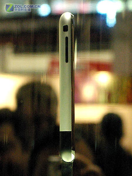 ���ڲ������еĽ��� ƻ��iPhone�����ͼƬ����,ͼ4-ZOL�йش����ߵ�4��