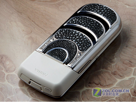 石版8800 Sirocco现身_诺基亚 8800 Sirocco银