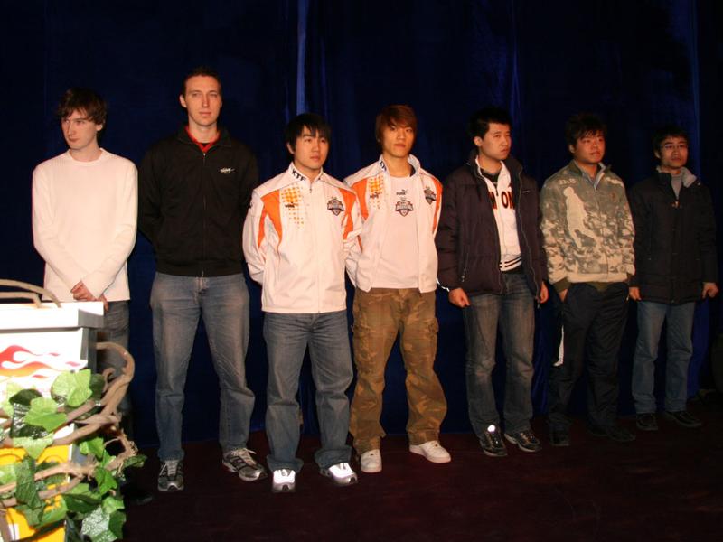 ����IEST2006��Ļʽ�ֳ� ��ѡ�ֺ�ӰͼƬ����,ͼ5-ZOL�йش����ߵ�5��