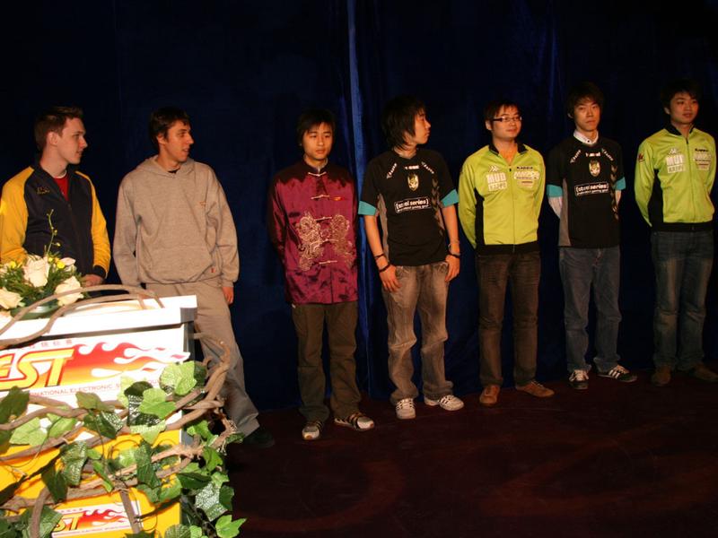����IEST2006��Ļʽ�ֳ� ��ѡ�ֺ�ӰͼƬ����,ͼ7-ZOL�йش����ߵ�7��