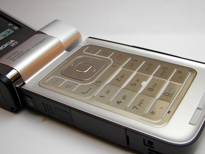 ŵ���ǣ�NOKIA��N93iͼƬ���� ��99�� -ZOL�йش����ߵ�99��