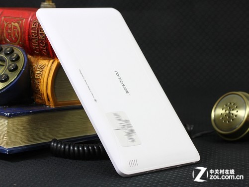 售价699元的蓝魔w28双核平板电脑