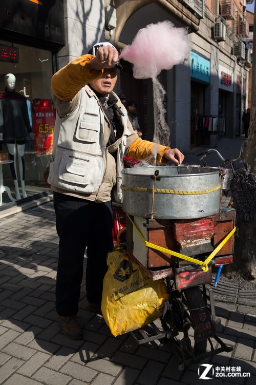 35mm���е��Ϻ� ȫ�������ᡰ�ڿ���RX1 