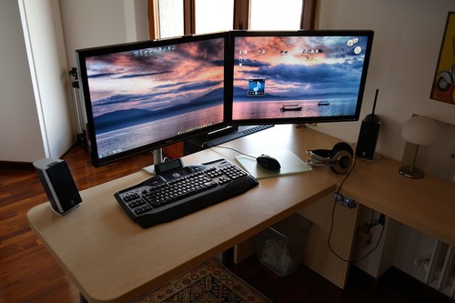 [外设装备秀]罗技控的霸气双屏桌面_键鼠图赏-中关村在线