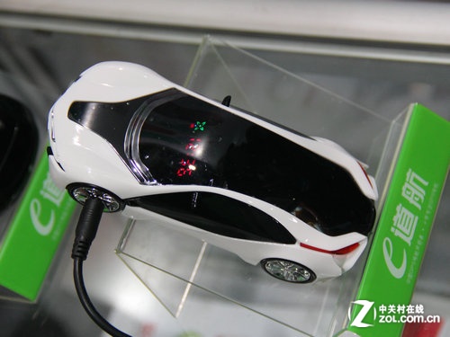 【高清图】 云电子狗亮相 广州展万禾推重点产品图7