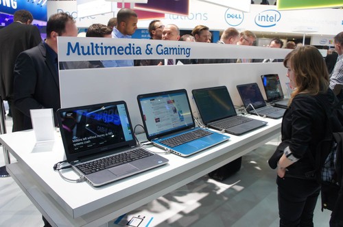 CeBIT������չ�����ֶ��������ܳ�(ͼ) 