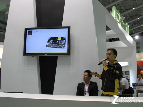 ��DIYer���صľ�ϲ ̨��ֱ�����淢���� 