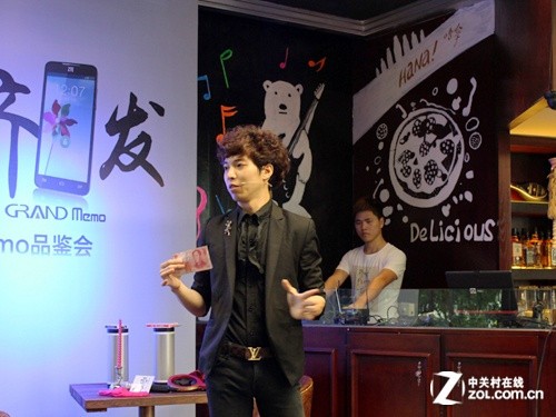 �ĺ˾��޵ǳ� ����Grand S��������� 