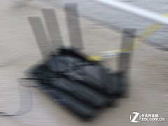 别墅里的无线PK 网件R6300展旗舰魅力