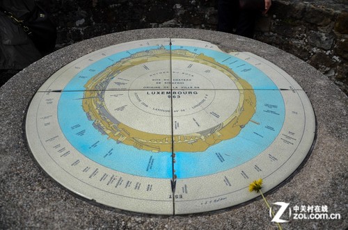 ��C������ վ������ŷ����̨�Ͽ��羰 