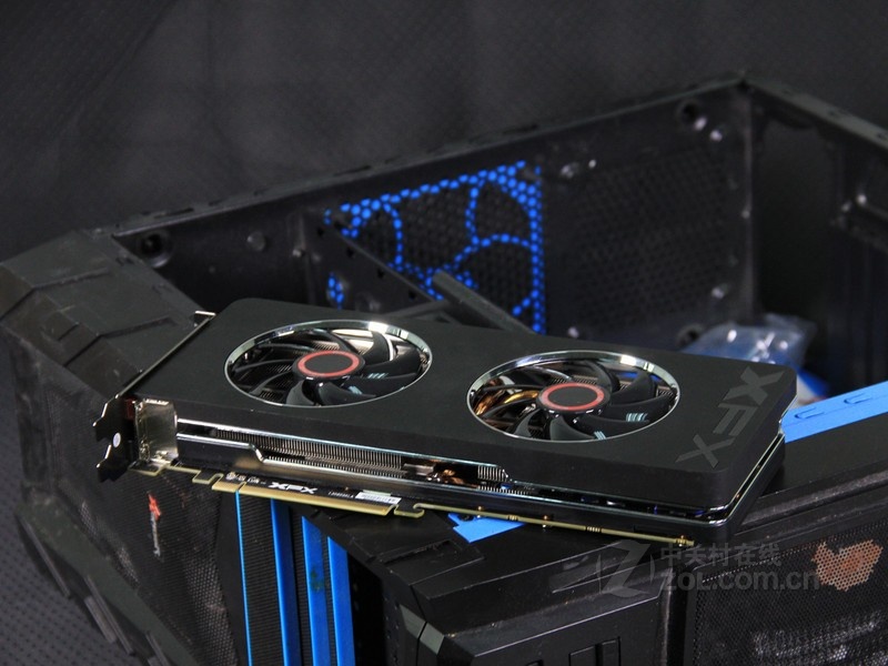 xfx讯景r9-280x 3g黑狼