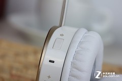 װ 