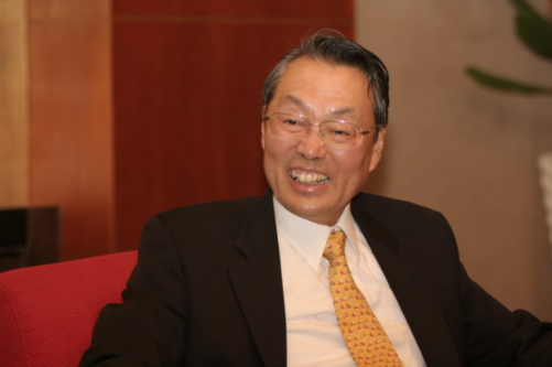 施振荣仅救急 宏碁选定三位总裁候选人