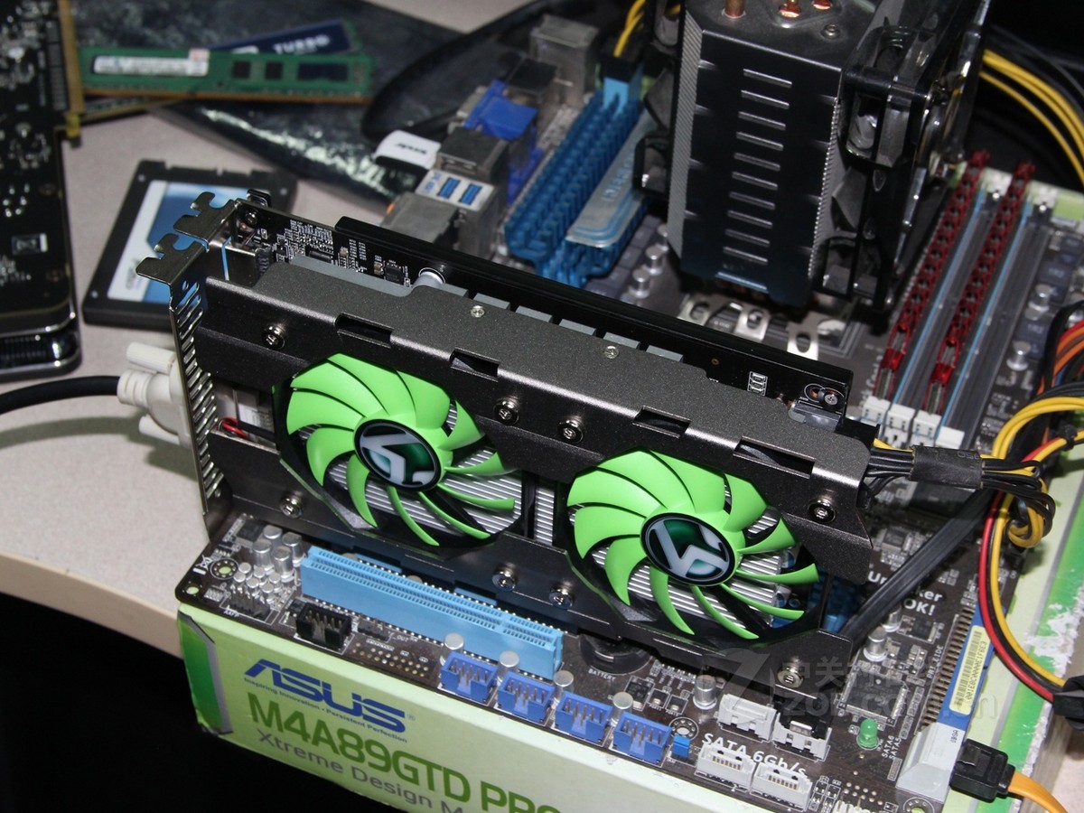 【高清图】 铭瑄(maxsun)r7 260x终结者效果图 图93