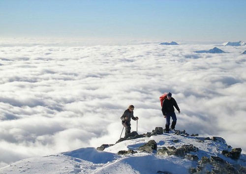 100亿！国内户外运动市场迎来黄金阶段_键鼠健康工具-中关村在线