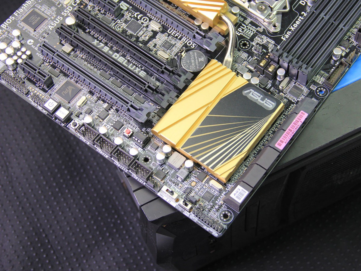 【高清图】 华硕(asus)x79-deluxe效果图 图141