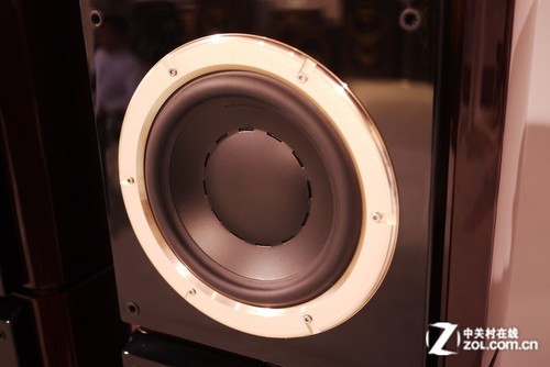 CES2014:HiVi����F2.2A���౾��չ�� 