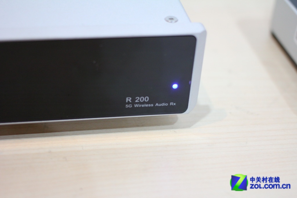 音箱 惠威音箱 惠威m806b 图片 返回综述页54 / 75隐藏