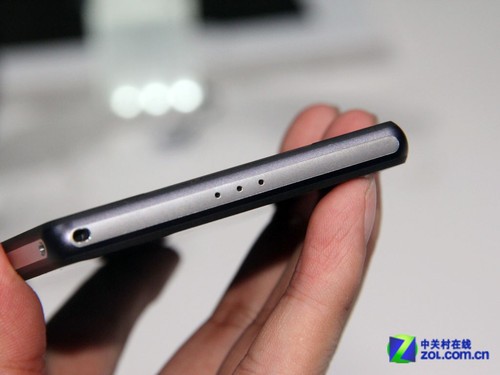 骁龙800+3GB运存 索尼Xperia Z2上手