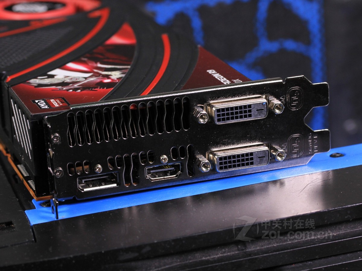 显卡 蓝宝石显卡 蓝宝石r9 290 4gb gddr5 图片 效果图 13 / 35隐藏