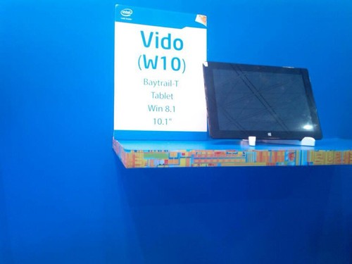 原道win8 系列平板亮相英特尔IDF展 
