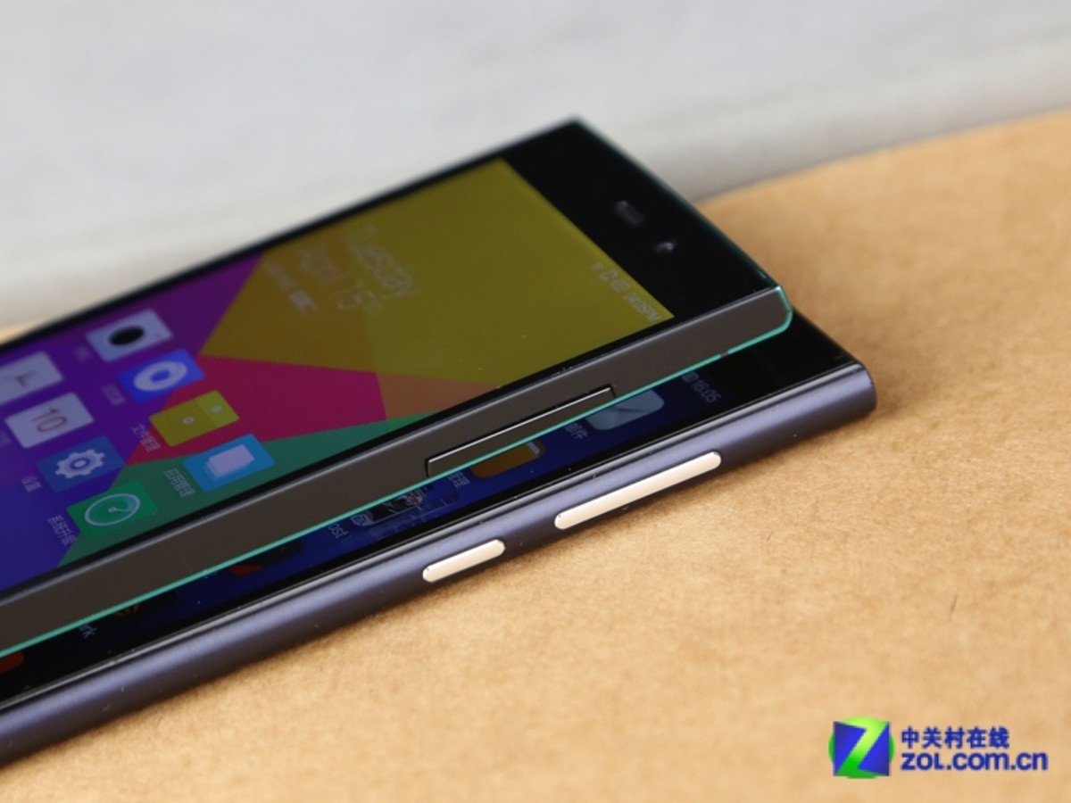 【高清图】 加减法之争 iuni u2全面对比小米手机3图6