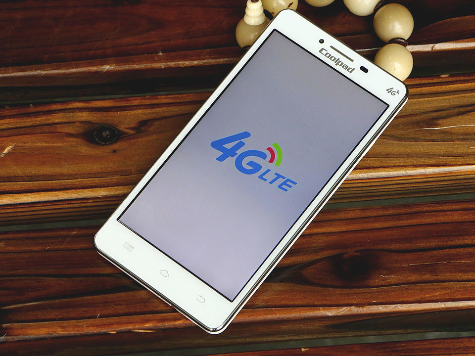 【高清图】 千元级4g高通四核机 酷派8729全面评测图2