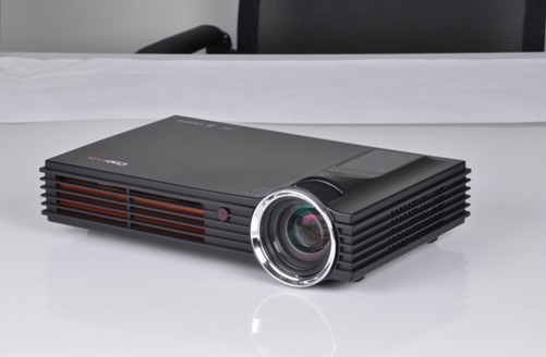 网友入手酷乐视s2智能微型投影机实拍