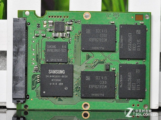 【高清图】 3d闪存新起点 三星850pro 1tb ssd首测图1