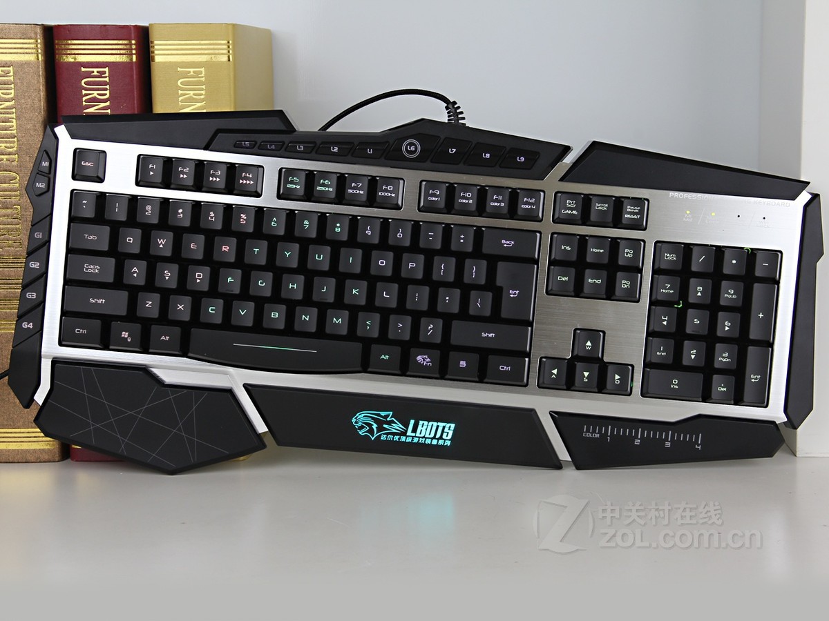 达尔优掠夺者游戏键盘