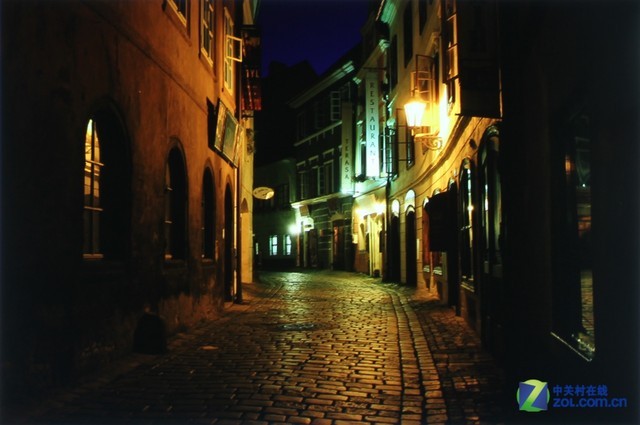 ЯIMAXӰԺ ѶQUMI Q7 PlusЧ