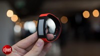 终于有屏幕了 索尼SmartBand Talk上手