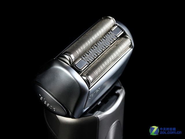 别让你的胡茬扎到她 博朗7系剃须刀图赏_博朗 790cc-4_4g评测-中关村
