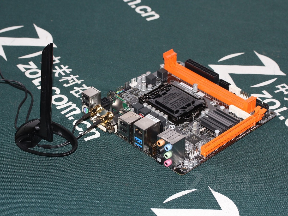 技嘉b85n phoenix-wifi(rev.2.0)