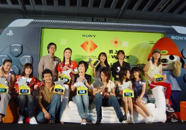 PlayStationɳ ۶ʮ귢չʷ