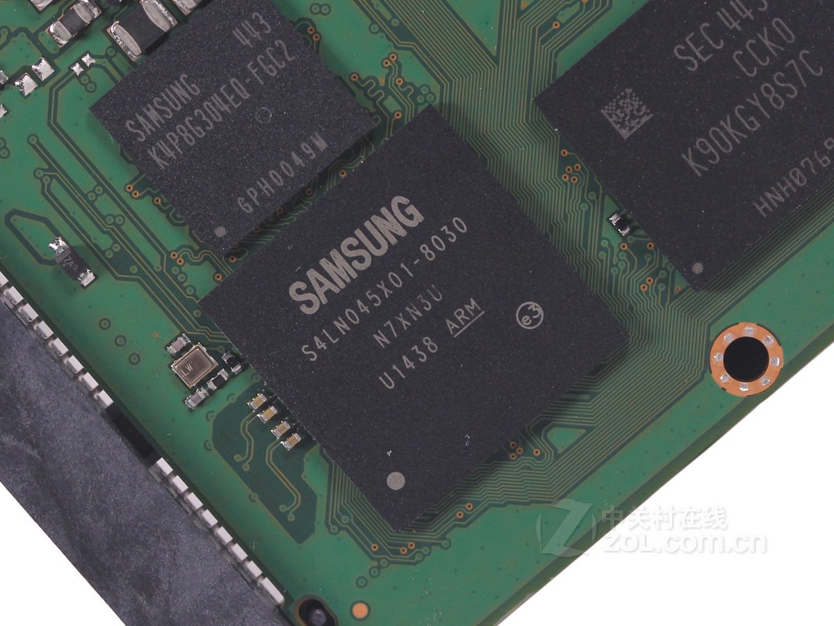 【高清图】 三星(samsung)850 evo sata iii(1tb)内部构造 图30