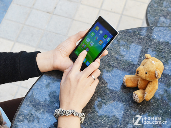 【高清图】 超流畅四核4g双卡手机 亿通p2促销799元图7