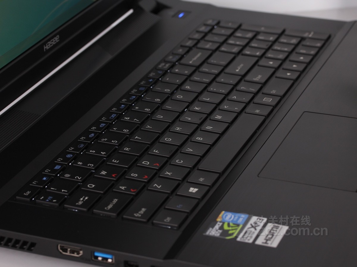 笔记本电脑 神舟笔记本电脑 神舟战神g8-i78172s1(标准版) 图片 原创