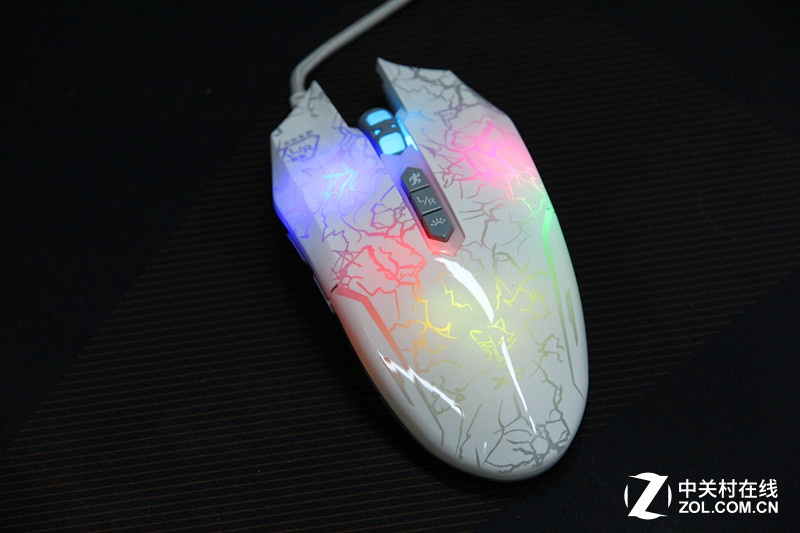 裂纹背光 双飞燕x7狼印游戏鼠标首报 (4/4)