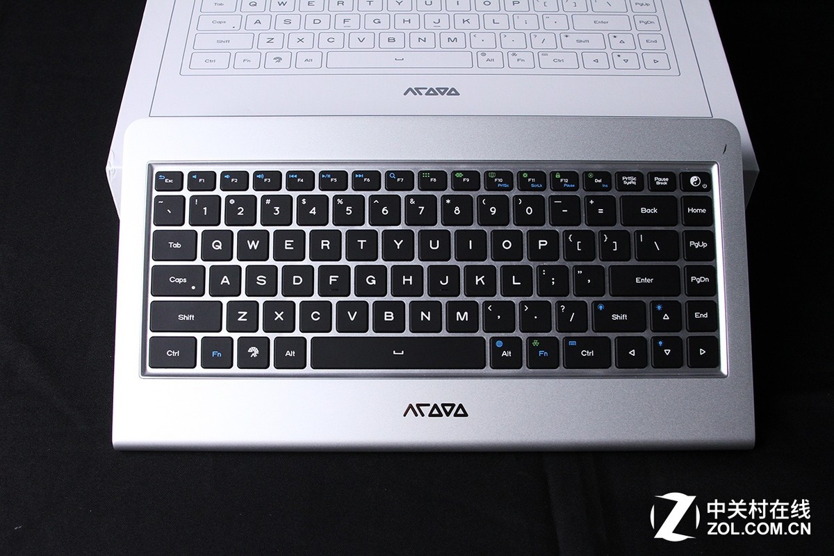 【高清图】 智能桌面主机 oneboard office首报图7