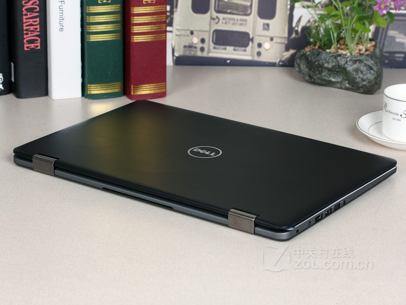 【高清图】 戴尔(dell)inspiron 灵越 15 7000系列 红色腰线(ins 15wd