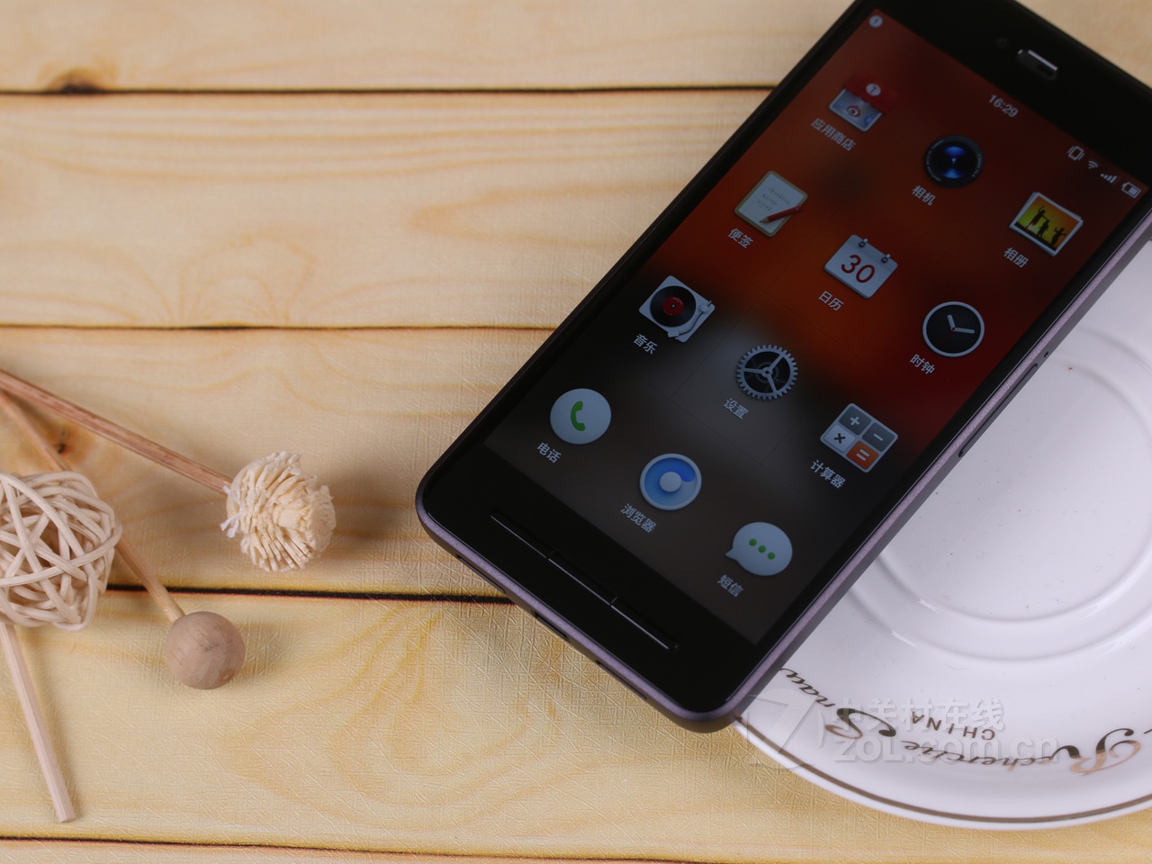 【原始大图】锤子科技smartisan t2(全网通)实拍图图片欣赏-zol中关村