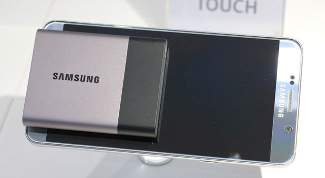 【高清图】 4倍hdd性能 三星t3移动ssd固态硬盘亮相图5